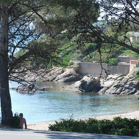 La Calanque Du Boucharel *